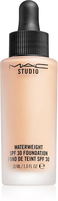 MAC Studio Waterweight Foundation NW15 30 ml
