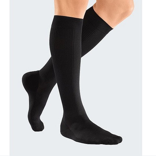 Wholesale Mediven 20 Active Calze a compressione Medica Uomo Long Carbone Taglia 2 | Carsha